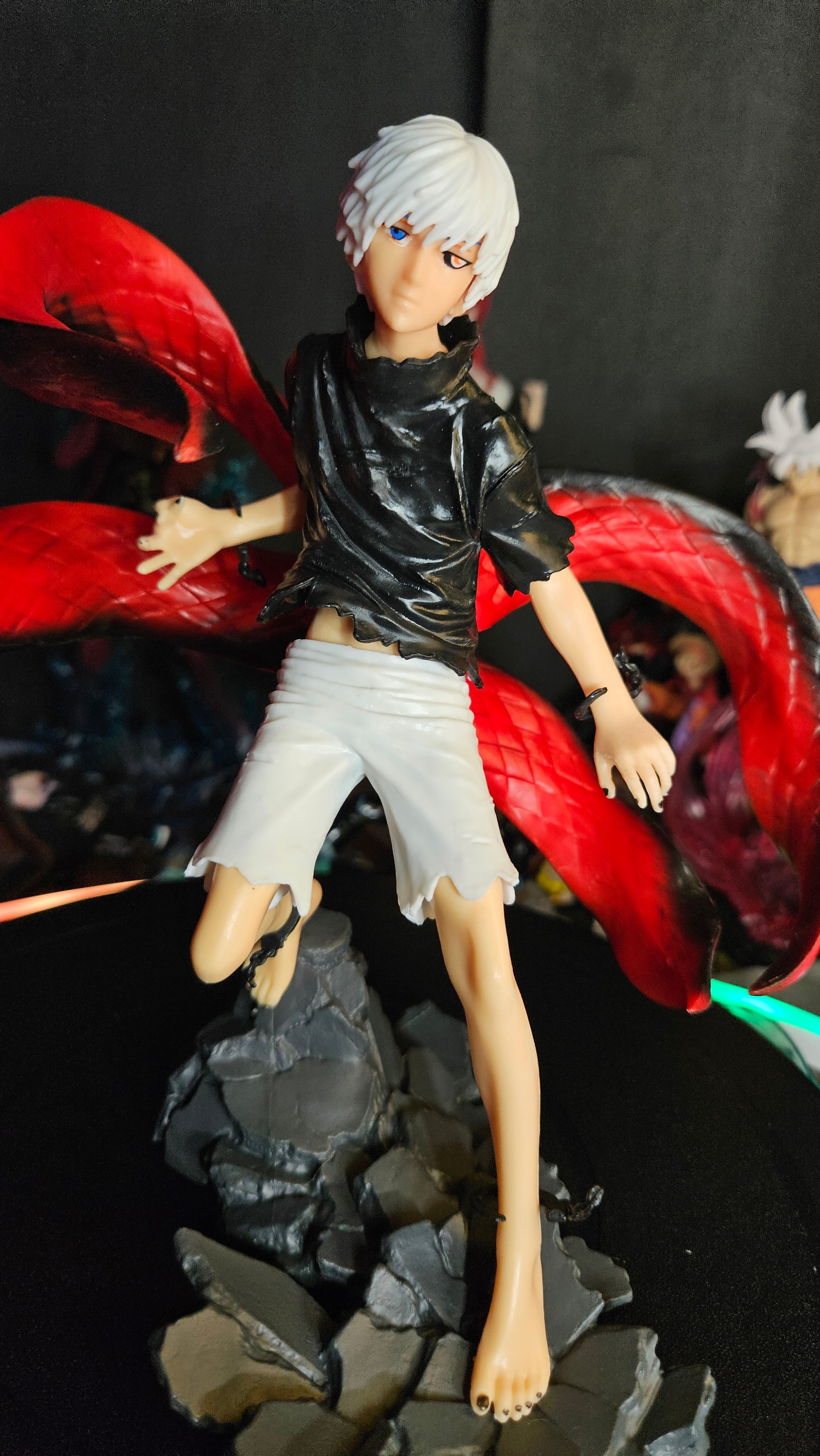 Red Tokyo Death Ghoul Anime Figure