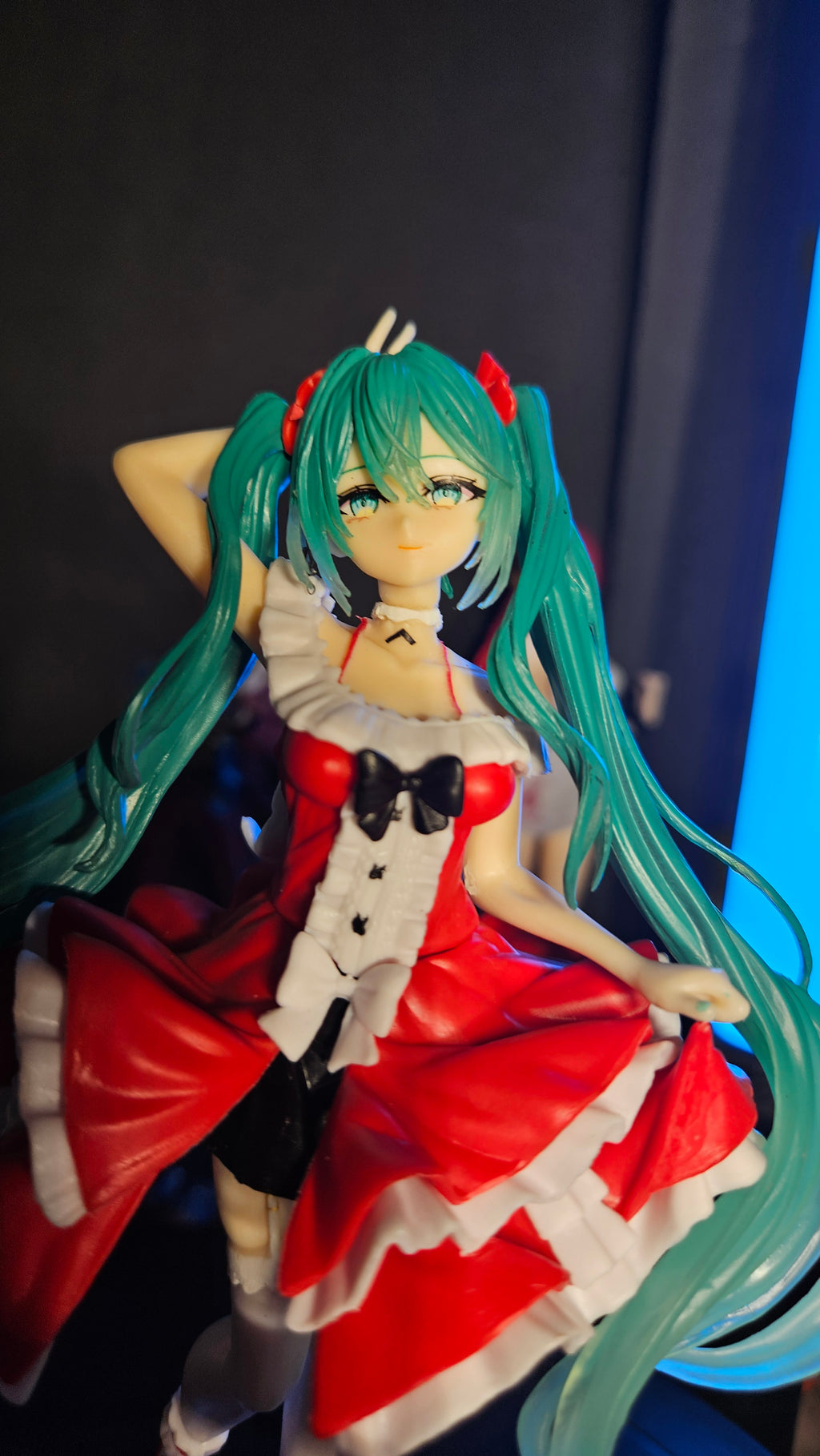 Lolita Miku Singer - Anime Figure