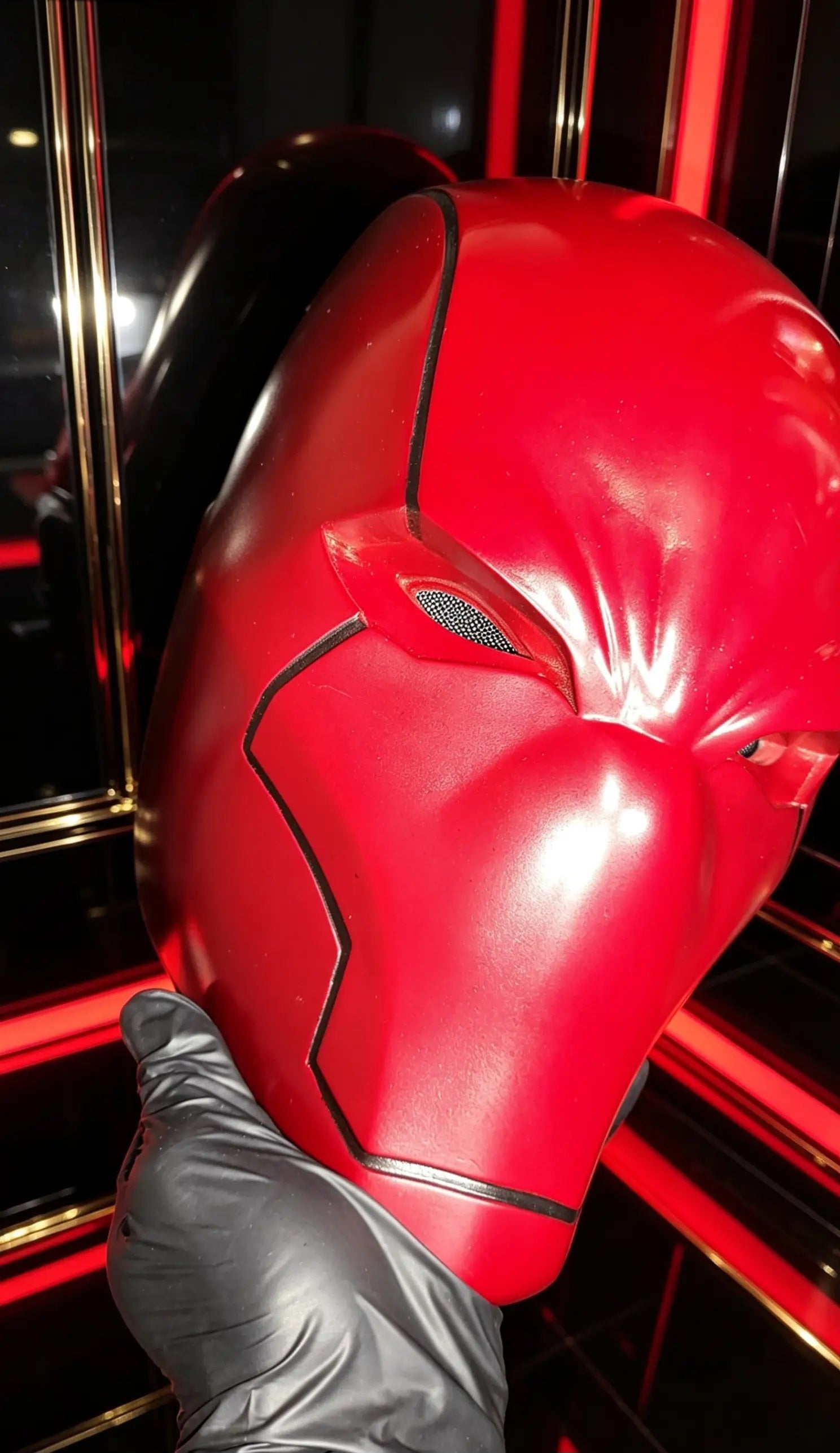 Custom M3D Redhood Glowing Eyes Replica