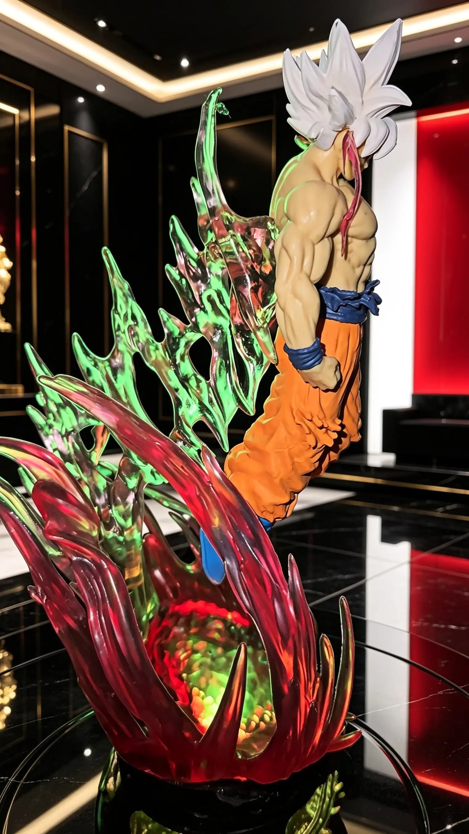 Saiyan Goku Glow Lamp