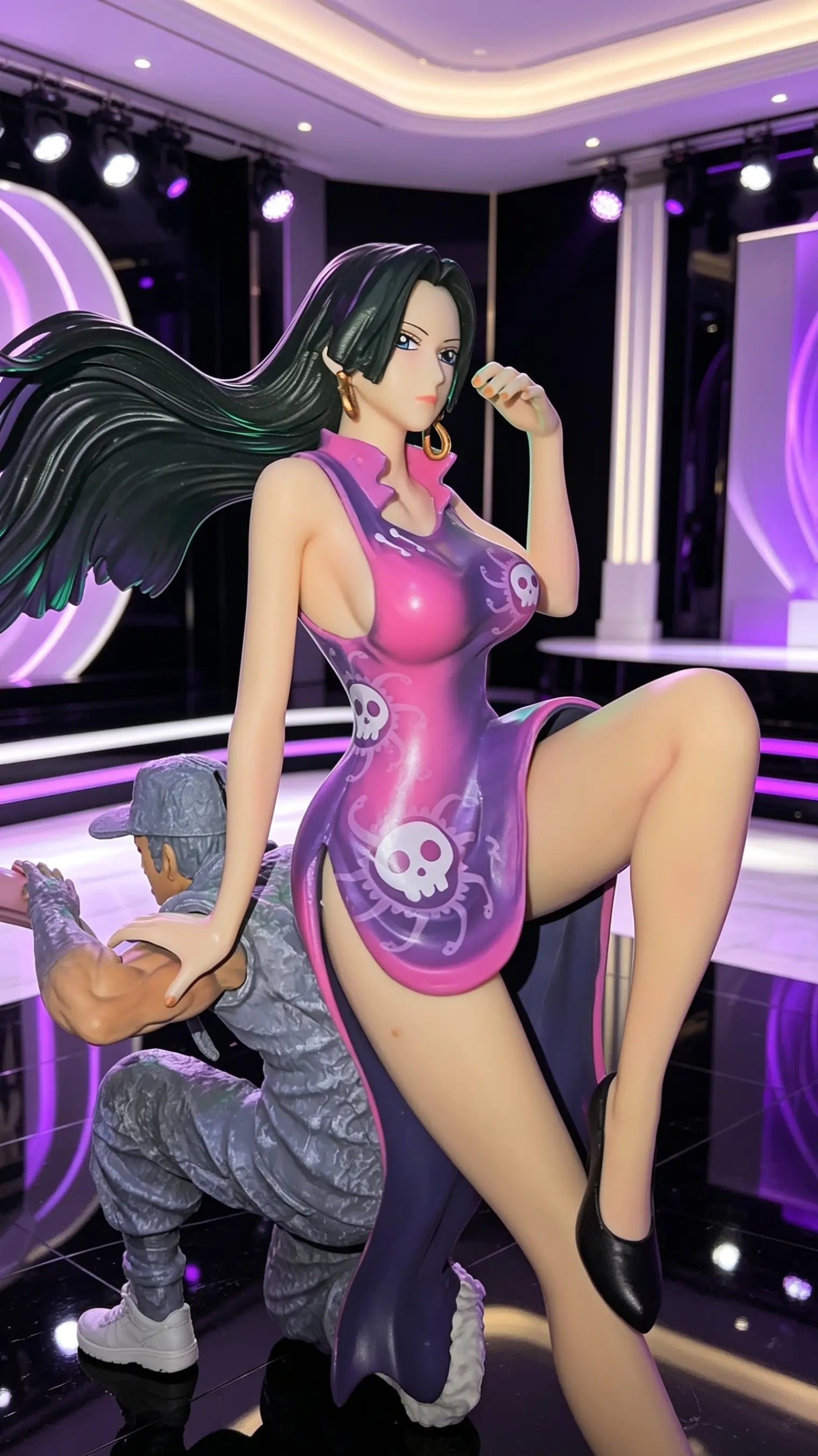 Hot Heart Queen Pirate Girl Anime Figure